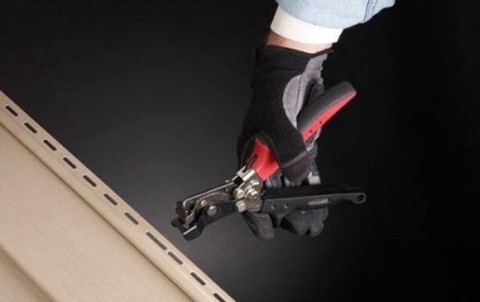 Набор инструментов для самостоятельного монтажа винилового сайдинга